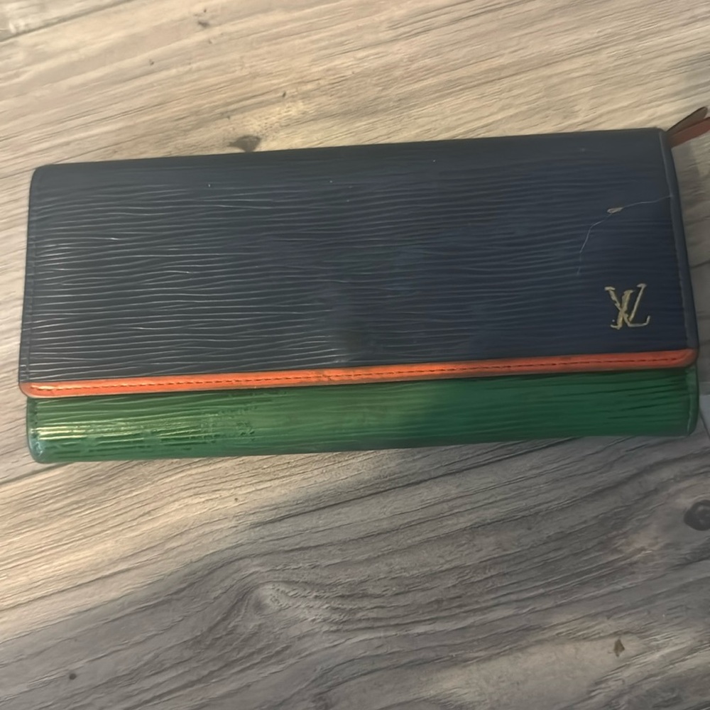 LV Epi Wallet